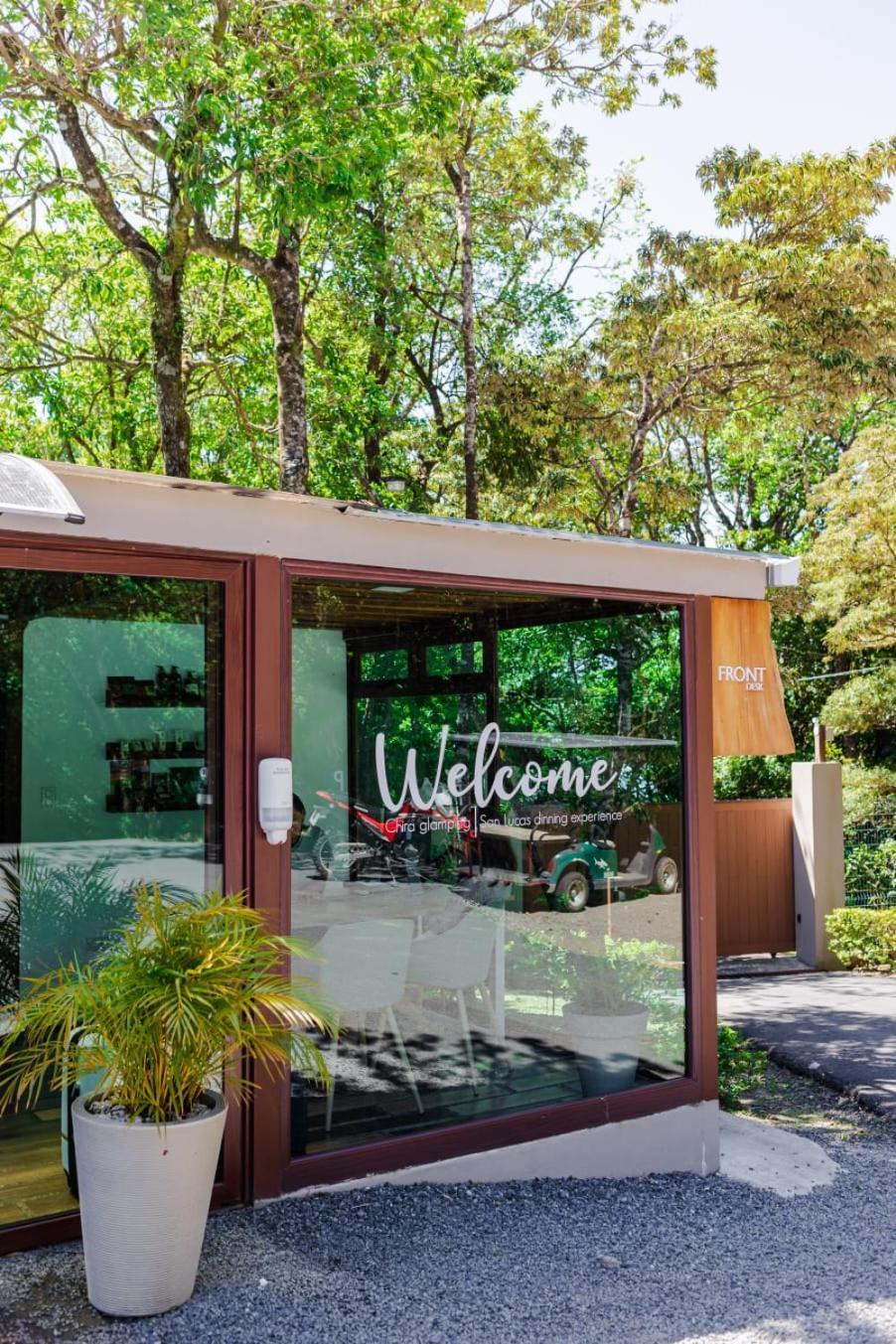 Chira Glamping Monteverde Hotel Exterior photo